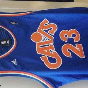 LeBron James Cleveland Cavaliers jersey xl